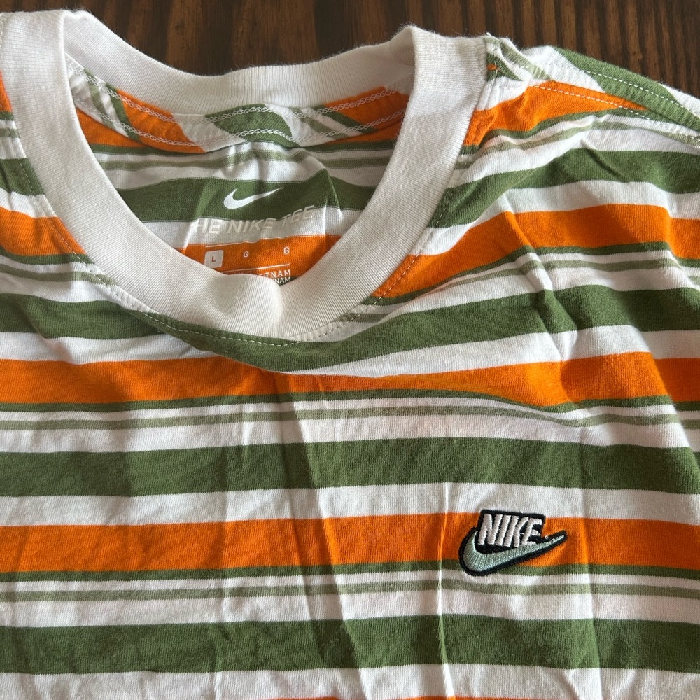 Nike Men's Orange and Green Striped Tee - Picture 3 of 3
